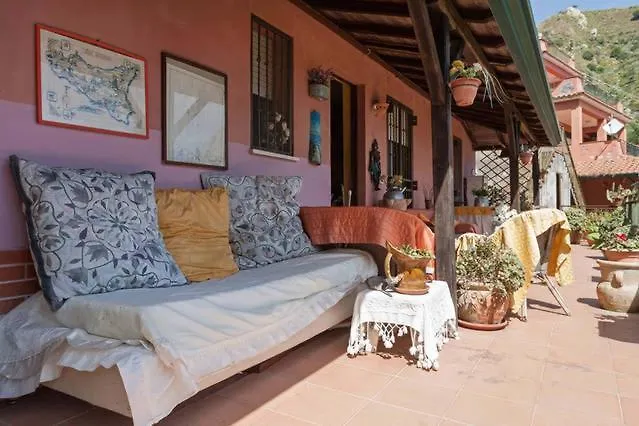 Carly & Dane * Taormine